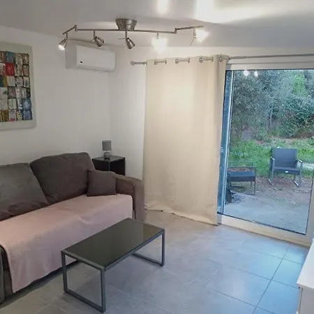 Apartment Climatise Independant De 24m²