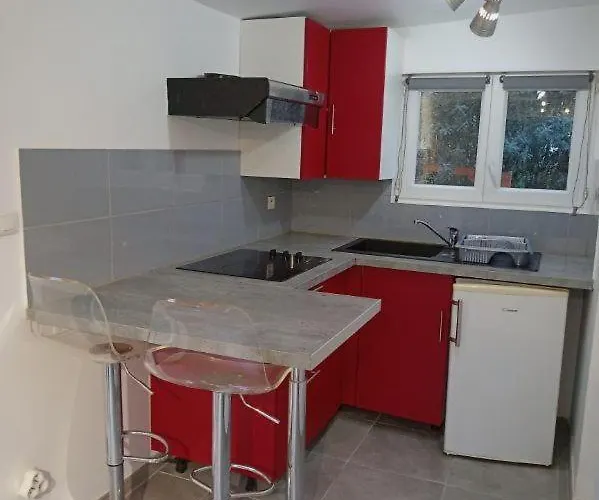 Apartman Climatise Independant De 24m² *